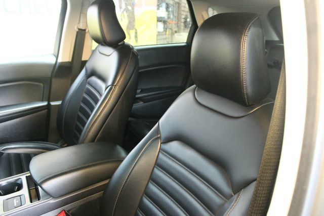 Used 2024 Ford Edge SEL AWD/4WD image 20