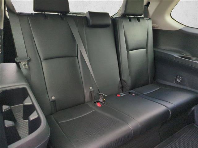 Certified 2025 Toyota Grand Highlander FWD image 18