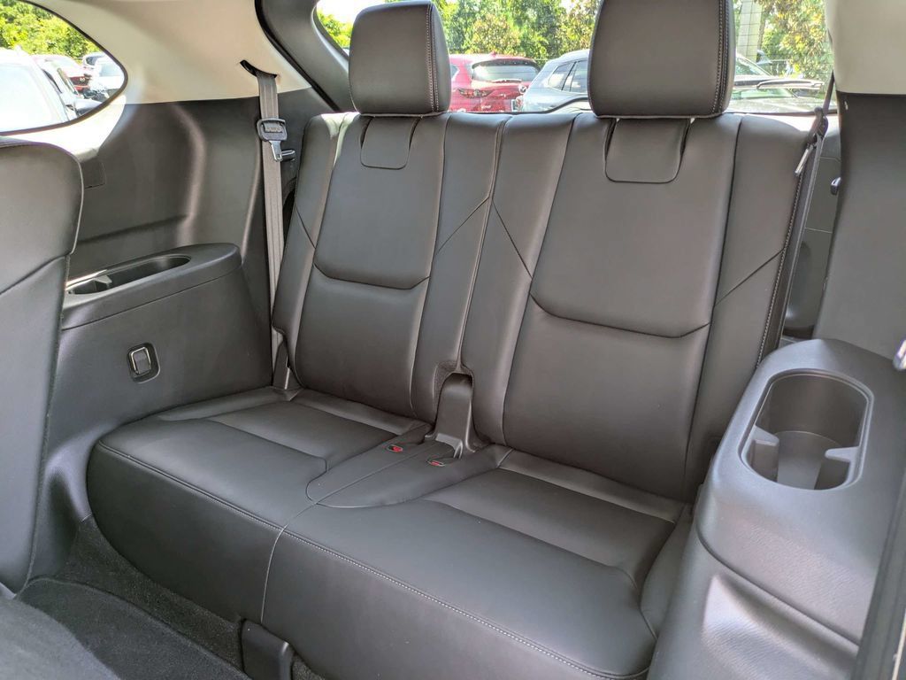 Used 2023 MAZDA CX-9 Touring Plus AWD/4WD image 18