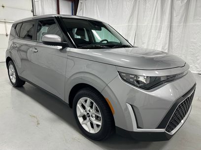 Used 2024 Kia Soul LX w/ Option Group 015