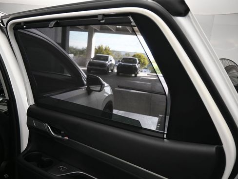 Used 2024 Hyundai Palisade SEL w/ Premium Package image 60