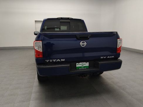 Used 2021 Nissan Titan SV w/ SV Convenience Package image 6