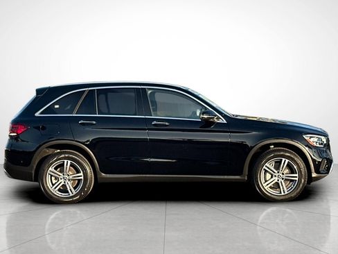 Certified 2022 Mercedes-Benz GLC 300 image 22