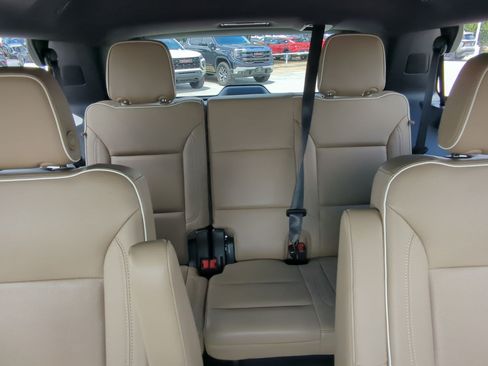 Used 2021 Chevrolet Tahoe Premier RWD image 23