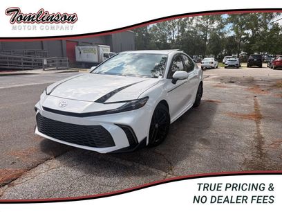 Used 2025 Toyota Camry SE