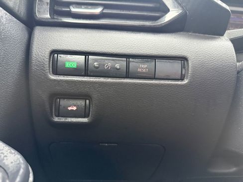 Used 2023 Nissan Sentra SV image 21