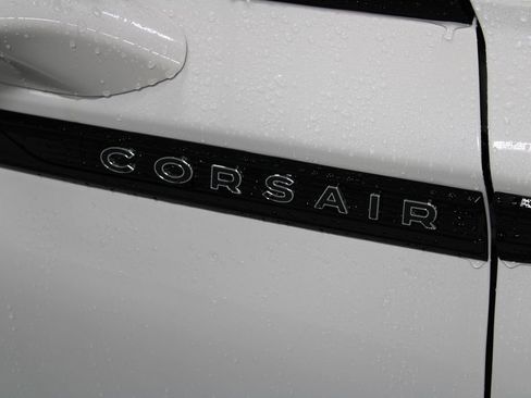New 2026 Lincoln Corsair Reserve image 11
