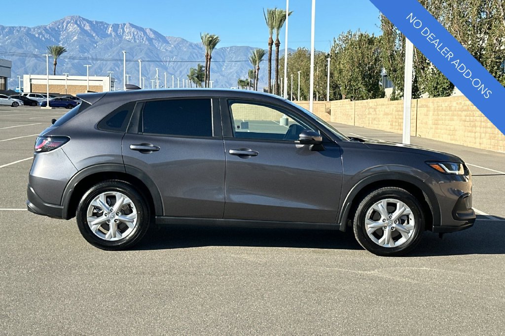 Certified 2024 Honda HR-V LX image 3