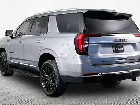Certified 2025 GMC Yukon Elevation w/ LPO, Yukon Black Package AWD/4WD image 4