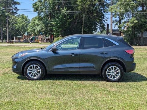 Used 2022 Ford Escape SE w/ Convenience Package AWD/4WD image 6