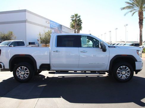 Used 2023 GMC Sierra 2500 Denali image 10