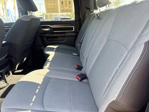 Used 2024 RAM 2500 Big Horn image 24