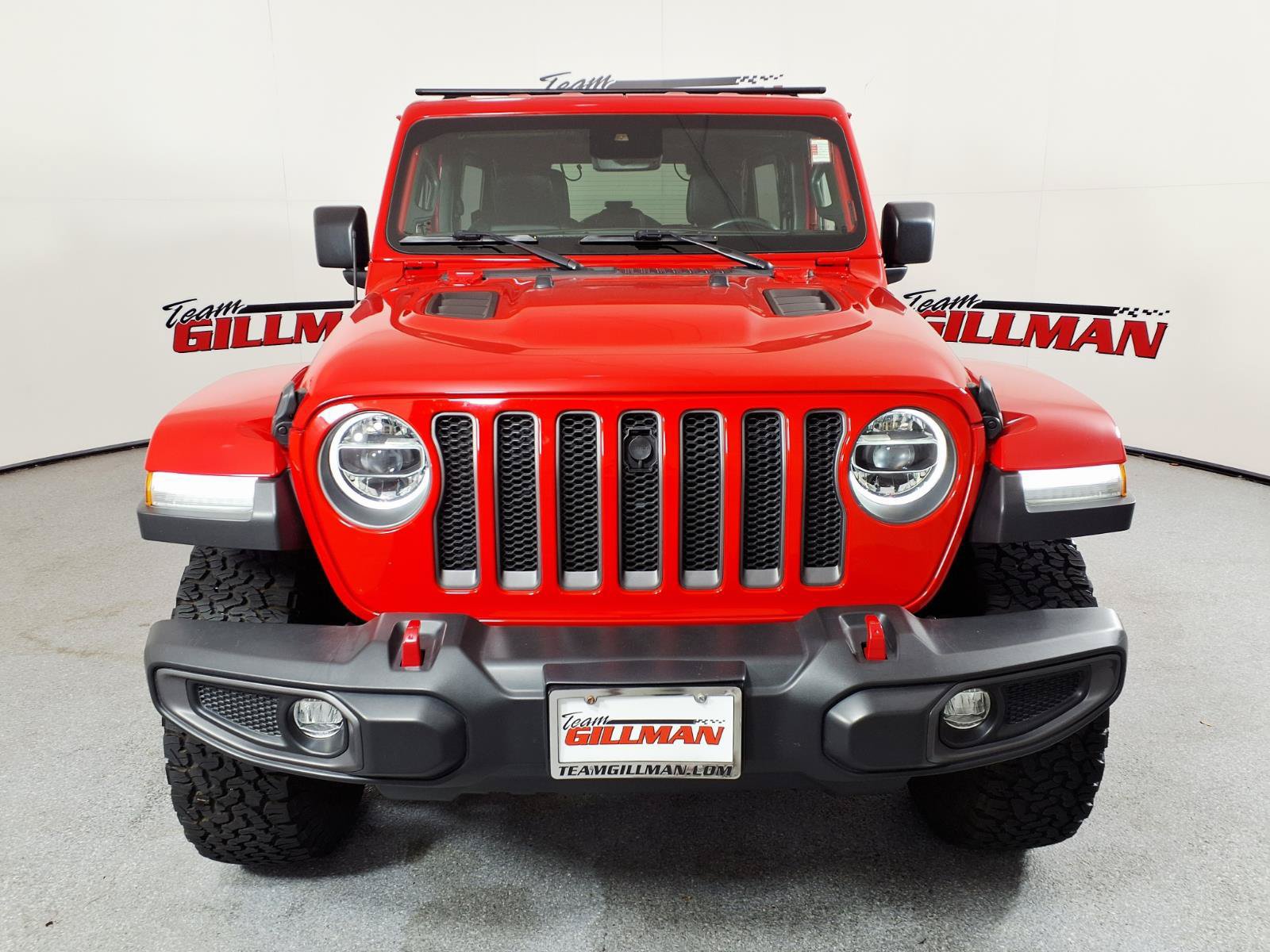 Used 2022 Jeep Wrangler Unlimited Rubicon w/ LED Lighting Group AWD/4WD image 2