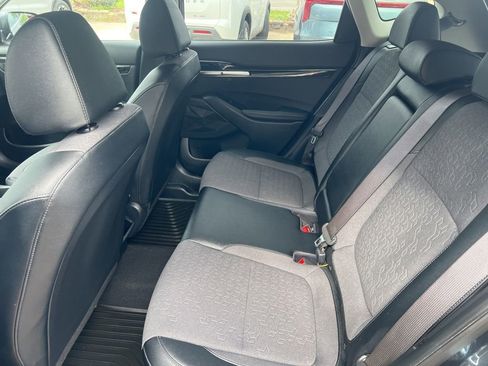 Certified 2024 Kia Seltos S FWD image 8