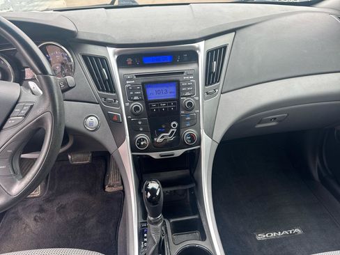 Used 2011 Hyundai Sonata SE FWD image 10