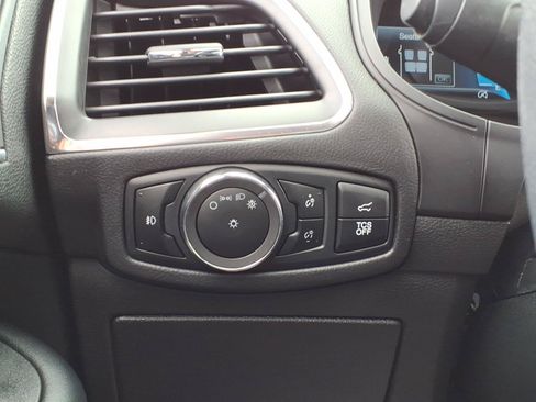 Used 2024 Ford Edge Titanium AWD/4WD image 29