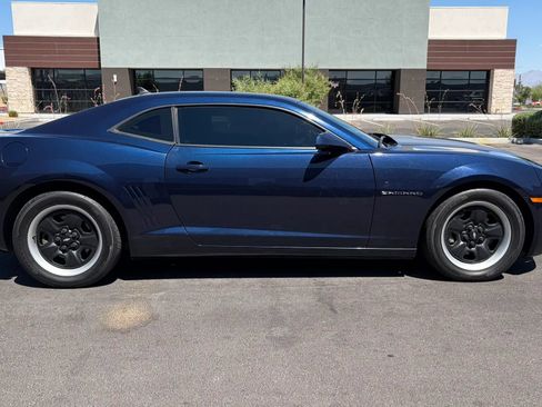 Used 2012 Chevrolet Camaro LS w/ Silver Stripe Package RWD image 6