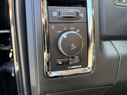 Used 2018 RAM 1500 Sport w/ Convenience Group AWD/4WD image 8