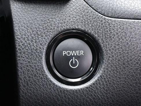 Used 2026 Toyota Camry SE FWD image 18