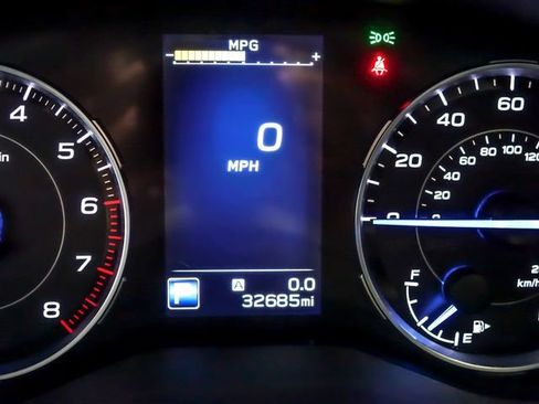 Used 2022 Subaru Ascent Limited w/ Technology Package AWD/4WD image 21