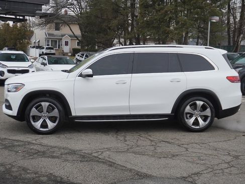 Used 2022 Mercedes-Benz GLS 450 4MATIC image 21