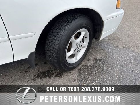 Used 1996 Toyota Camry LE image 10