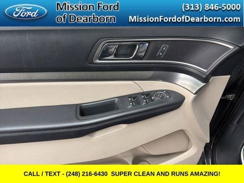 Used 2019 Ford Explorer XLT AWD/4WD image 6