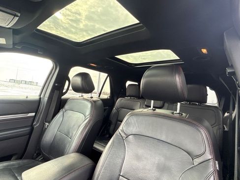 Used 2017 Ford Explorer Sport image 21