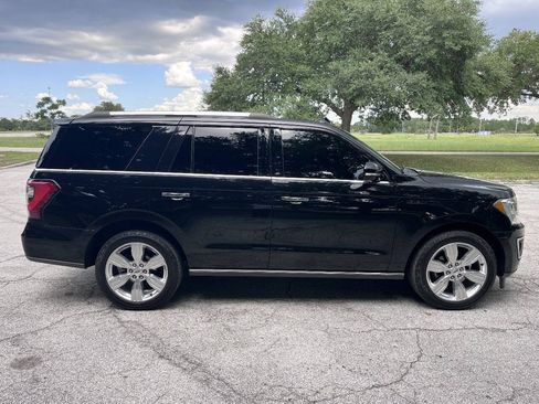 Used 2020 Ford Expedition Limited RWD image 12