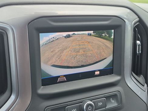 Used 2023 Chevrolet Silverado 2500 Custom w/ Custom Value Package AWD/4WD image 15