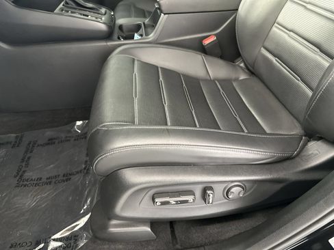 Used 2023 Honda CR-V EX-L image 12