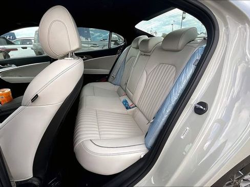 New 2025 Genesis G70 3.3T Advanced image 10