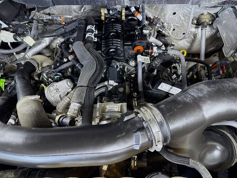 Used 2024 Ford F150 XLT w/ XLT Black Appearance Package image 38