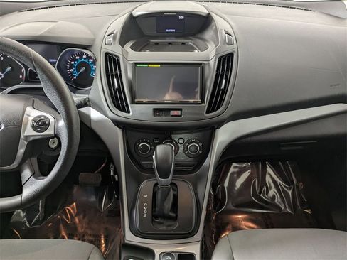 Used 2016 Ford Escape SE image 25