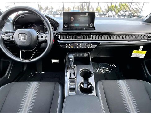 Certified 2025 Honda Civic Sport image 15