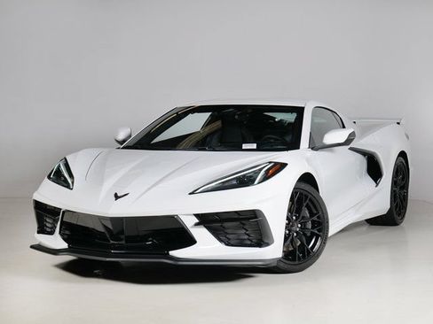 Used 2026 Chevrolet Corvette Stingray Coupe w/ Z51 Performance Package RWD image 1