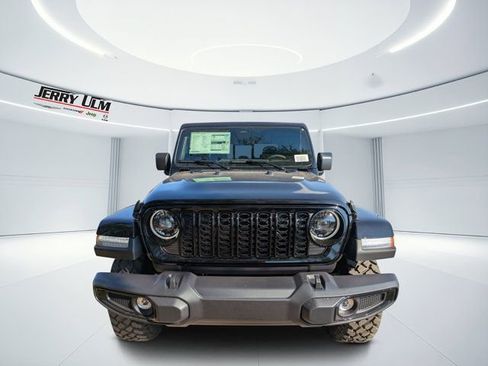 New 2026 Jeep Gladiator Willys image 7