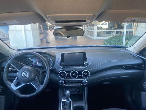Used 2024 Nissan Sentra SV image 33