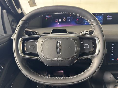 New 2025 Lincoln Navigator L Reserve w/ Jet Appearance Package image 26