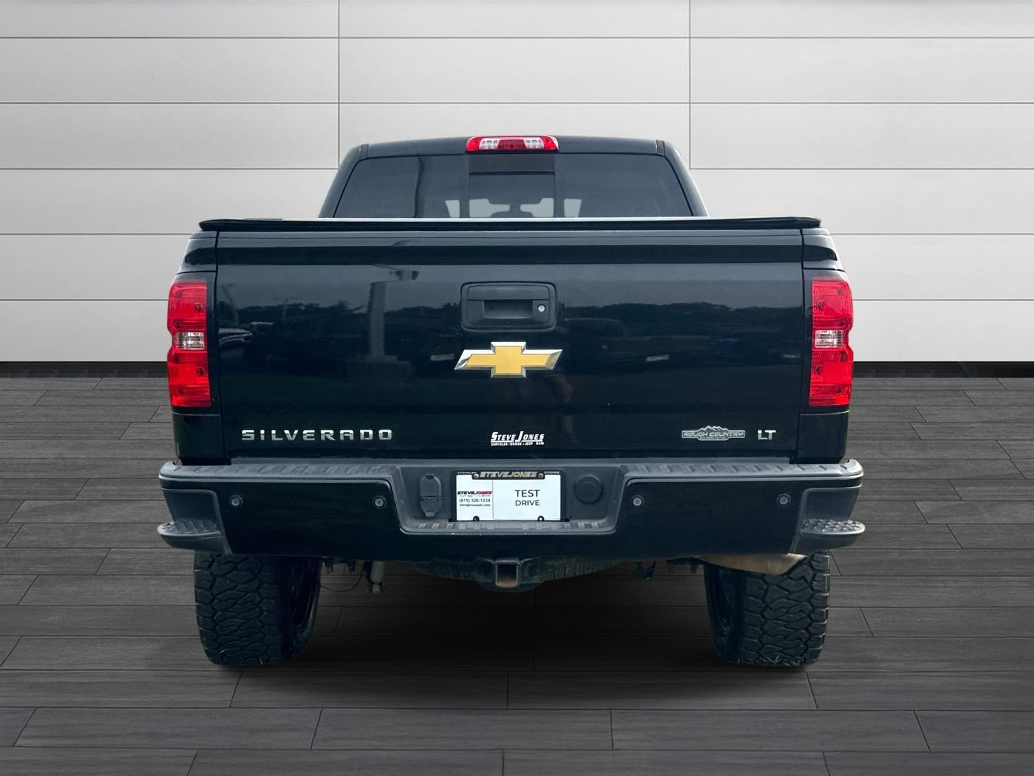 Used 2018 Chevrolet Silverado 1500 LT w/ All Star Edition AWD/4WD image 6