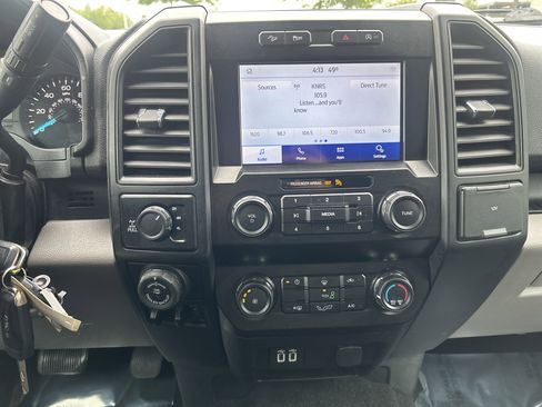 Used 2020 Ford F150 XL w/ Equipment Group 101A Mid AWD/4WD image 23