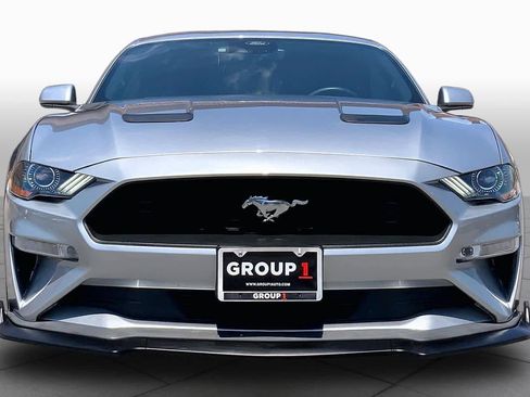 Used 2021 Ford Mustang Premium RWD image 4