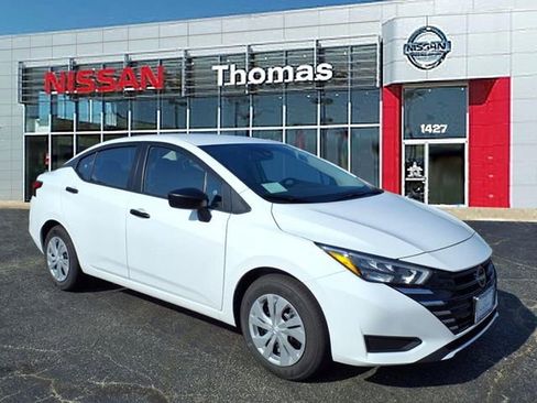 Certified 2025 Nissan Versa S w/ Trunk Package image 1