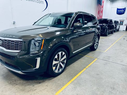 Used 2020 Kia Telluride S image 19