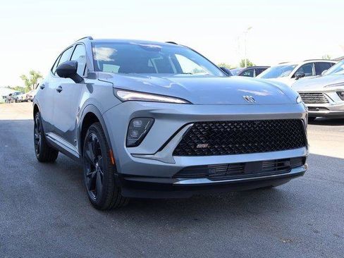 New 2025 Buick Envision Sport Touring image 3