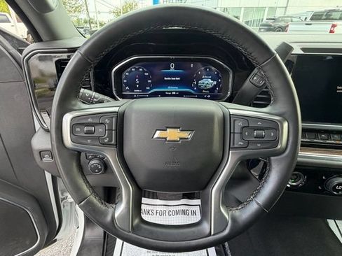 Certified 2023 Chevrolet Silverado 1500 LT AWD/4WD image 25