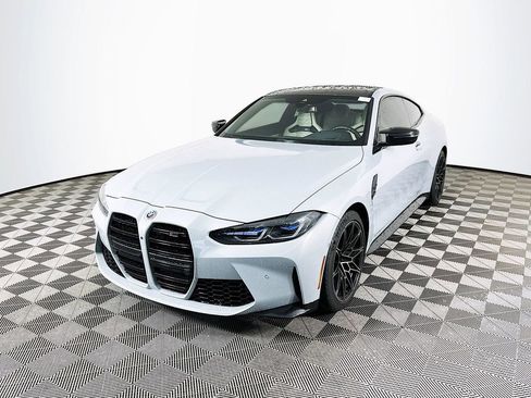 Used 2023 BMW M4 xDrive Competition w/ Executive Package AWD/4WD image 4