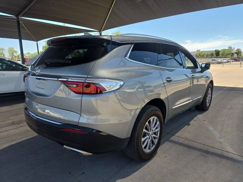 Used 2024 Buick Enclave Premium AWD/4WD image 2