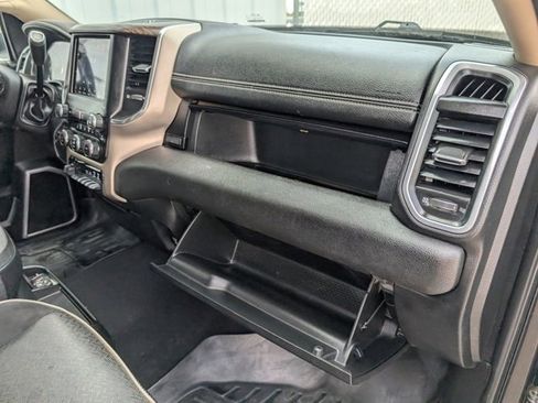 Used 2020 RAM 2500 Laramie image 36