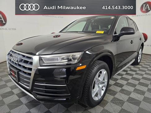Used 2019 Audi Q5 2.0T Premium w/ Convenience Package image 5